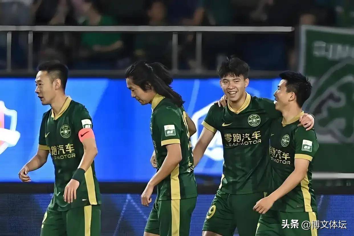 关于杭州绿城连胜士气飙升，球员表现尽展的信息